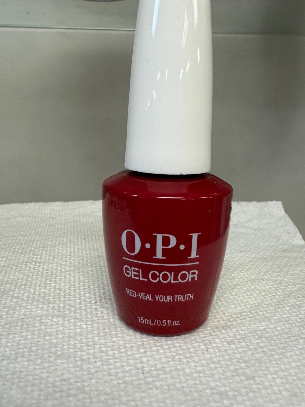 Opi gel polish F007 Red-veal Your Truth New without box